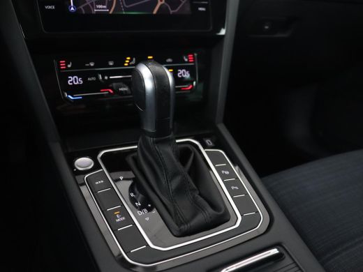 Volkswagen Passat 1.4 TSI PHEV GTE | Trekhaak | Stoelverwarming | Virtual Cockpit | Camera | Adaptive cruise | Carp... ActivLease financial lease