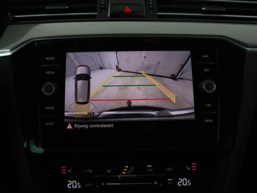 Volkswagen Passat 1.4 TSI PHEV GTE | Trekhaak | Stoelverwarming | Virtual Cockpit | Camera | Adaptive cruise | Carp... ActivLease financial lease