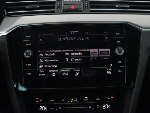 Volkswagen Passat 1.4 TSI PHEV GTE | Trekhaak | Stoelverwarming | Virtual Cockpit | Camera | Adaptive cruise | Carp... ActivLease financial lease