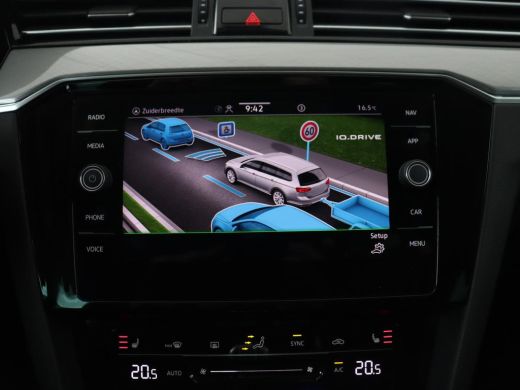 Volkswagen Passat 1.4 TSI PHEV GTE | Trekhaak | Stoelverwarming | Virtual Cockpit | Camera | Adaptive cruise | Carp... ActivLease financial lease