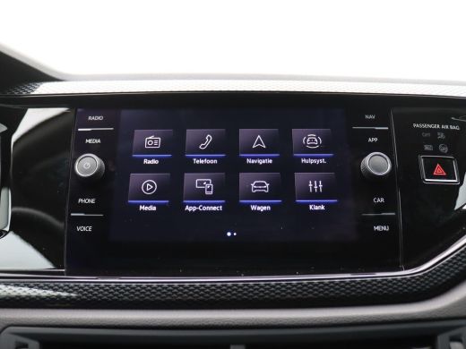 Volkswagen Polo 1.0 TSI Life Adaptieve Cruise Control, Stoelverwarming, App-connect, Climatronic, Navigatie, Virt... ActivLease financial lease