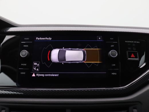 Volkswagen Polo 1.0 TSI Life Adaptieve Cruise Control, Stoelverwarming, App-connect, Climatronic, Navigatie, Virt... ActivLease financial lease