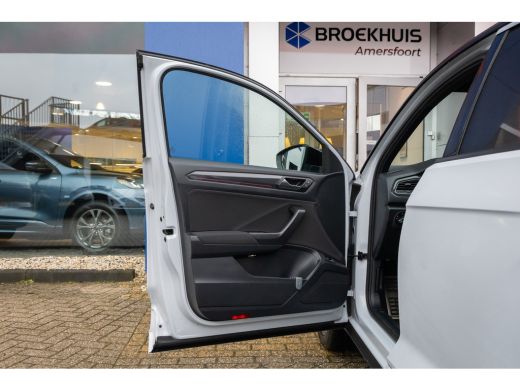 Volkswagen T-Roc 1.5 TSI Sport Business R | Trekhaak | Cruise adaptief | Camera | Stoelverwarming | Keyless | Navi... ActivLease financial lease