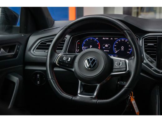 Volkswagen T-Roc 1.5 TSI Sport Business R | Trekhaak | Cruise adaptief | Camera | Stoelverwarming | Keyless | Navi... ActivLease financial lease