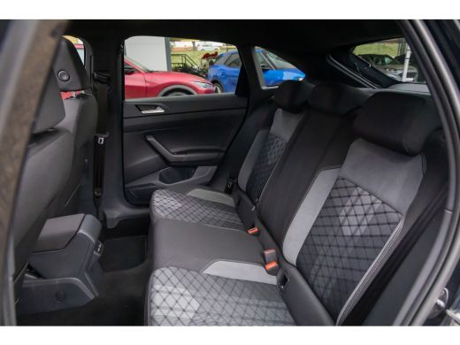 Volkswagen Taigo 1.0 TSI R-Line | Elektrisch pano-dak | Adap cruise | Camera | Stoel VW | Apple Carplay/Android Au... ActivLease financial lease