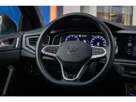 Volkswagen Taigo 1.0 TSI R-Line | Elektrisch pano-dak | Adap cruise | Camera | Stoel VW | Apple Carplay/Android Au... ActivLease financial lease