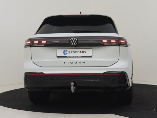 Volkswagen Tiguan 1.5 eHybrid R-Line Edition 272pk | Panoramadak | Trekhaak | Harman kardon audio | Head up display... ActivLease financial lease