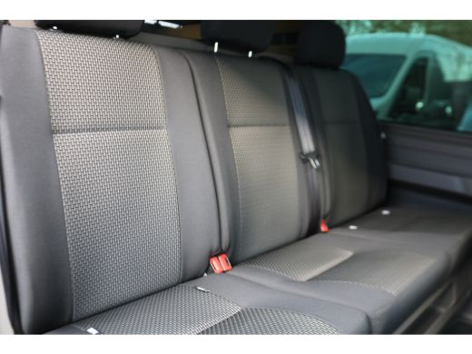 Volkswagen Transporter 2.0 TDI 150pk L2 H1 DC Bulli Automaat ActivLease financial lease