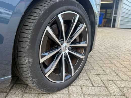 Volvo  V60 T6 350PK Plus Bright | HK Audio | Gelam Glas | Stoel&Stuur Verw. | Adap Cruise | ActivLease financial lease