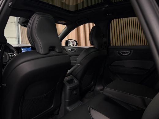 Volvo  XC60 T6 AWD Recharge Plus Black Edition Trekhaak | Michelin All Season banden | Harman Kardon | 21 Inc... ActivLease financial lease