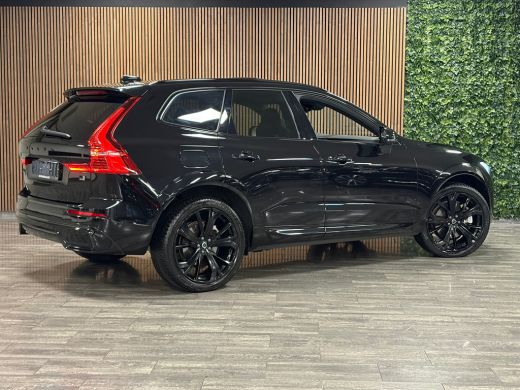 Volvo  XC60 T6 AWD Recharge Plus Black Edition Trekhaak | Michelin All Season banden | Harman Kardon | 21 Inc... ActivLease financial lease