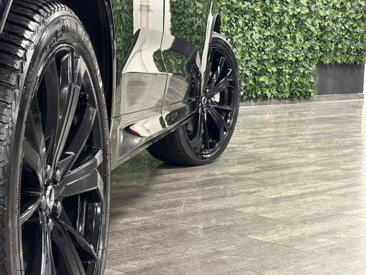 Volvo  XC60 T6 AWD Recharge Plus Black Edition Trekhaak | Michelin All Season banden | Harman Kardon | 21 Inc... ActivLease financial lease