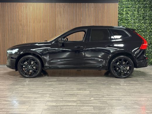 Volvo  XC60 T6 AWD Recharge Plus Black Edition Trekhaak | Michelin All Season banden | Harman Kardon | 21 Inc... ActivLease financial lease