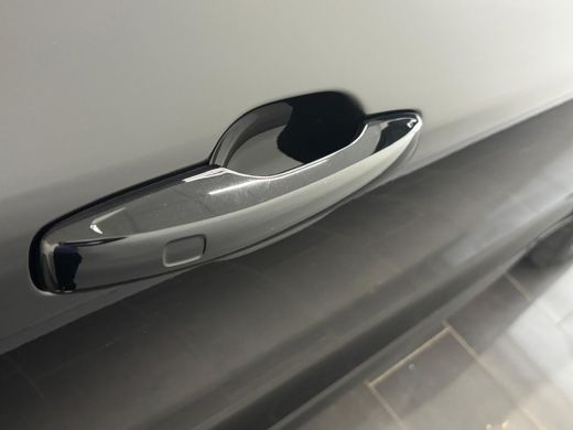 Volvo  XC60 T6 Plug-in hybrid AWD Business Edition | Achterbank verwarmd | Achteruitrijcamera | Apple Carplay... ActivLease financial lease