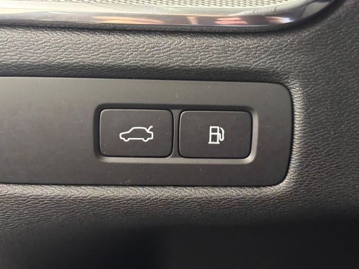 Volvo  XC60 T6 Plug-in hybrid AWD Business Edition | Achterbank verwarmd | Achteruitrijcamera | Apple Carplay... ActivLease financial lease