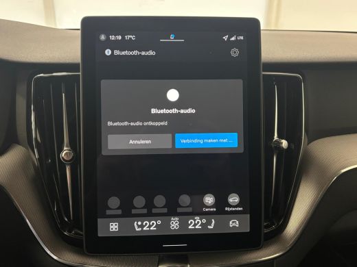 Volvo  XC60 T6 Plug-in hybrid AWD Business Edition | Achterbank verwarmd | Achteruitrijcamera | Apple Carplay... ActivLease financial lease