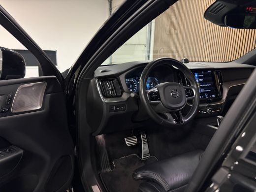 Volvo  XC60 T8 AWD Recharge R-Design Full Option! | Bowers & Wilkins | Luchtvering | Trekhaak | Stoelventilat... ActivLease financial lease