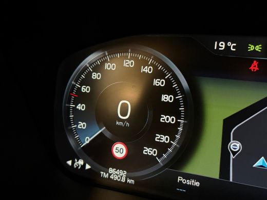 Volvo  XC60 T8 AWD Recharge R-Design Full Option! | Bowers & Wilkins | Luchtvering | Trekhaak | Stoelventilat... ActivLease financial lease