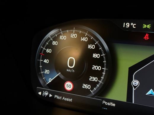 Volvo  XC60 T8 AWD Recharge R-Design Full Option! | Bowers & Wilkins | Luchtvering | Trekhaak | Stoelventilat... ActivLease financial lease