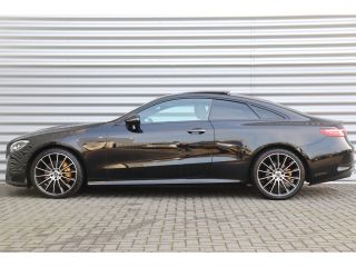 Mercedes-Benz E-Klasse Coup&eacute; 200 4MATIC 197PK AMG LINE AUTOMAAT / NAVI / LEDER / CLIMA / FULL-LED / PDC / 20" LMV / CAME...