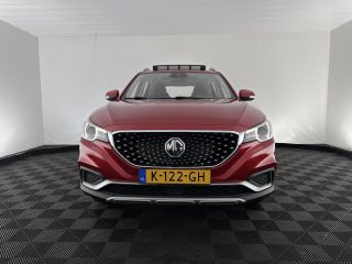 MG ZS EV EV Luxury 45 kWh {SOH-91%} (INCL-BTW) Aut. *PANO | LEATHER | CCS-FASTLOADER | KEYLESS | NAVI-FULL...