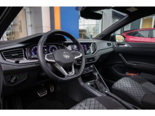Volkswagen Taigo 1.0 TSI R-Line | Elektrisch pano-dak | Adap cruise | Camera | Stoel VW | Apple Carplay/Android Au...