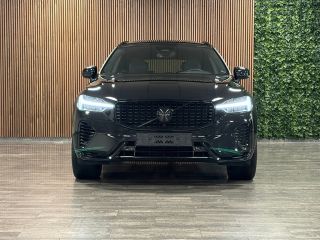 Volvo  XC60 T6 AWD Recharge Plus Black Edition Trekhaak | Michelin All Season banden | Harman Kardon | 21 Inc...