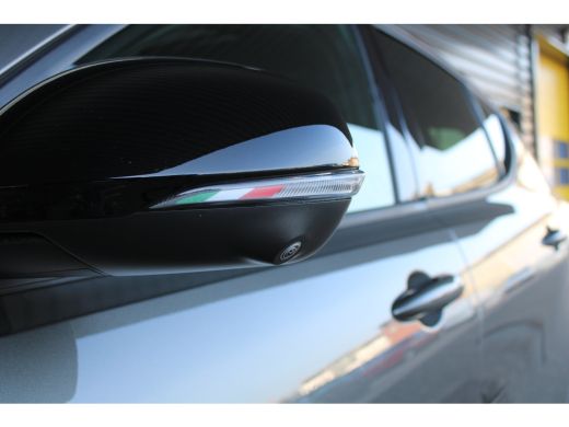 Alfa Romeo Tonale Edizione Speciale 280PK Plug-In Hybride | Panorama dak | Lederen bekleding | Stoel- & en stuurver... ActivLease financial lease