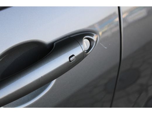 Alfa Romeo Tonale Edizione Speciale 280PK Plug-In Hybride | Panorama dak | Lederen bekleding | Stoel- & en stuurver... ActivLease financial lease