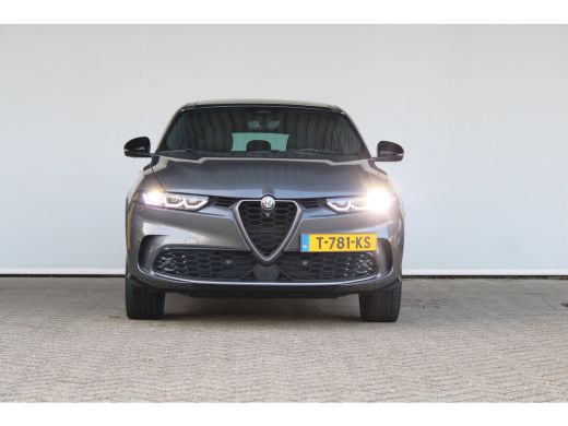 Alfa Romeo Tonale Edizione Speciale 280PK Plug-In Hybride | Panorama dak | Lederen bekleding | Stoel- & en stuurver... ActivLease financial lease