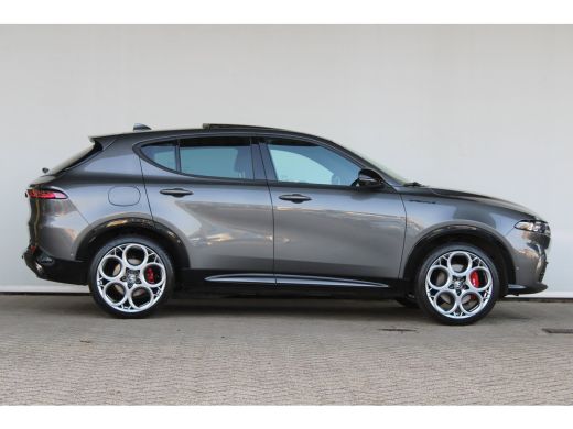 Alfa Romeo Tonale Edizione Speciale 280PK Plug-In Hybride | Panorama dak | Lederen bekleding | Stoel- & en stuurver... ActivLease financial lease
