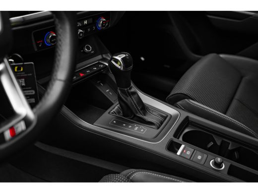 Audi Q3 45 TFSI e S line 245pk | Trekhaak | Sonos Audio | 360 Camera | Stoelverwarming Voor | Zwart Optie... ActivLease financial lease