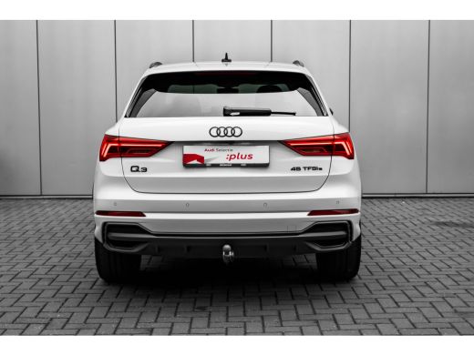 Audi Q3 45 TFSI e S line 245pk | Trekhaak | Sonos Audio | 360 Camera | Stoelverwarming Voor | Zwart Optie... ActivLease financial lease