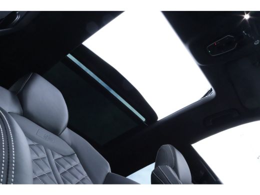 Audi Q8 60 TFSI e quattro Pro Line S Competition Carbon | Trekhaak | Pano | ACC | Valcona Leder | Luchtve... ActivLease financial lease