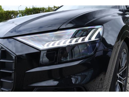 Audi Q8 60 TFSI e quattro Pro Line S Competition Carbon | Trekhaak | Pano | ACC | Valcona Leder | Luchtve... ActivLease financial lease