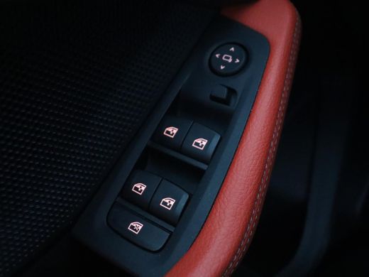 BMW 2 Serie Gran Coup&eacute; 220i High Executive | Head-Up | Adaptive cruise | Leder | Camera | Stoelverwarming | S... ActivLease financial lease