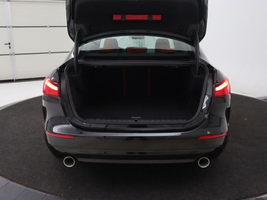 BMW 2 Serie Gran Coup&eacute; 220i High Executive | Head-Up | Adaptive cruise | Leder | Camera | Stoelverwarming | S... ActivLease financial lease