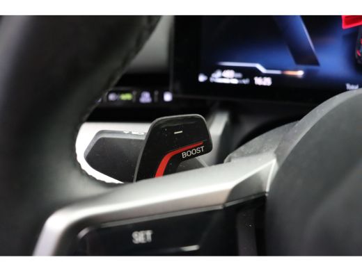 BMW 5 Serie Touring 530e M Sport Automaat / Panoramadak / Trekhaak / Achteruitrijcamera / M Sportonderstel / ... ActivLease financial lease