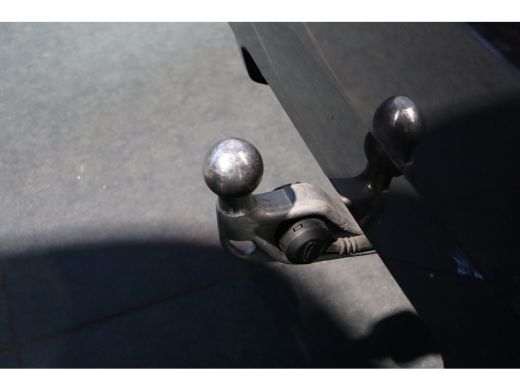 BMW 5 Serie Touring 530e M Sport Automaat / Panoramadak / Trekhaak / Achteruitrijcamera / M Sportonderstel / ... ActivLease financial lease