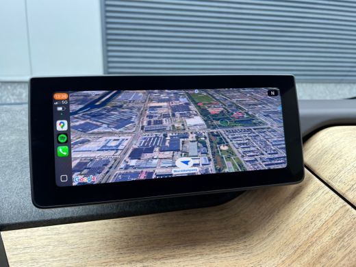 BMW i3 Executive 120Ah 42 kWh"For The Oceans"/Schuifdak/Carplay/W-pomp/3-Fase/20"Jet-black ActivLease financial lease