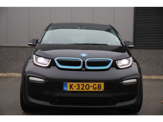 BMW i3 Executive 120Ah 42 kWh"For The Oceans"/Schuifdak/Carplay/W-pomp/3-Fase/20"Jet-black ActivLease financial lease