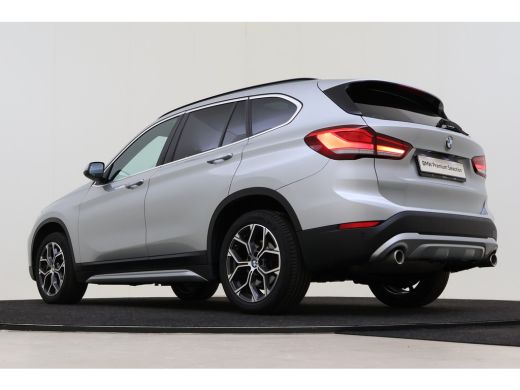 BMW X1 sDrive20i High Executive xLine Automaat / Trekhaak / Sportstoelen / Achteruitrijcamera / Comfort ... ActivLease financial lease