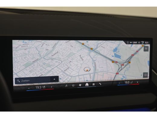 BMW X3 30e xDrive M Sport Automaat / Panoramadak / Trekhaak / Sportstoelen / Stoelventilatie / Comfort A... ActivLease financial lease