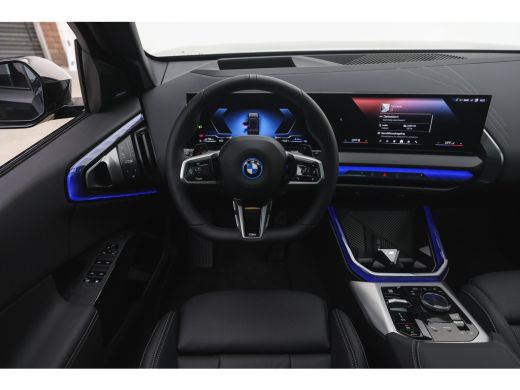 BMW X3 30e xDrive M Sport Automaat / Panoramadak / Trekhaak / Sportstoelen / Stoelventilatie / Comfort A... ActivLease financial lease