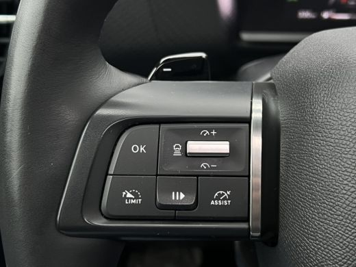 Citroën C4 1.2 Puretech Shine | Pano | Winter Pack | Camera | ACC ActivLease financial lease