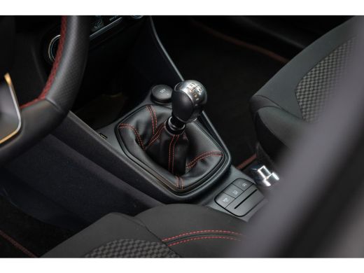 Ford Fiesta 1.0 EcoBoost ST-Line | Apple Carplay/Android Auto | Cruise control | Sportstoelen | Navigatie | P... ActivLease financial lease