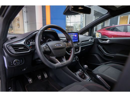 Ford Fiesta 1.0 EcoBoost ST-Line | Apple Carplay/Android Auto | Cruise control | Sportstoelen | Navigatie | P... ActivLease financial lease