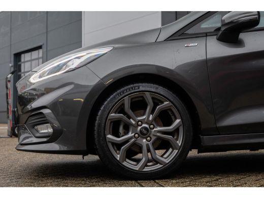 Ford Fiesta 1.0 EcoBoost ST-Line | Apple Carplay/Android Auto | Cruise control | Sportstoelen | Navigatie | P... ActivLease financial lease