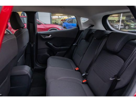 Ford Fiesta 1.0 EcoBoost Titanium | Apple Carplay/Android Auto| Cruise control | Navigatie | Airco | LM 16'' ... ActivLease financial lease