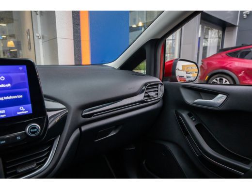 Ford Fiesta 1.0 EcoBoost Titanium | Apple Carplay/Android Auto| Cruise control | Navigatie | Airco | LM 16'' ... ActivLease financial lease